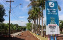 Calçadas em peiver estão dando um novo visual no Balneário Jacutinga e ruas da comunidade