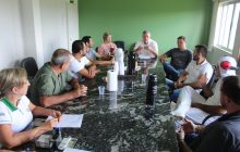 Autoridades municipais fazem visita a Friella para verificar o andamento do Termo de Cessão