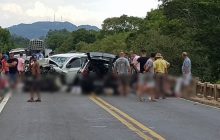 ‘A cidade está em choque’, diz mulher que perdeu amigas em acidente com seis mortes