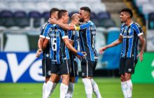 Grêmio vence o GreNal e assume a liderança do Gauchão