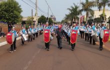 Fanfarra Municipal de Itaipulândia abre desfile em Quatro Pontes