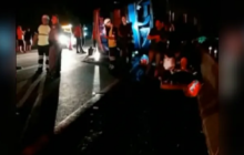 Tombamento de ônibus deixa 5 mortos e 21 feridos