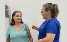 Idosos entrerrienses com mais de 60 anos estão recebendo a vacina bivalente contra covid-19