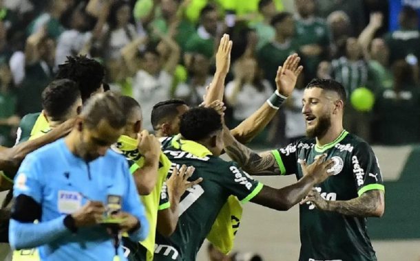 Novo líder: Palmeiras vence o Inter e dorme na primeira colocação do Brasileirão