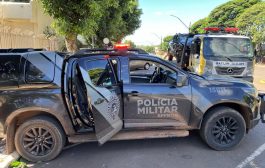 Santa Helena/Diamante do Oeste: Após perseguição pelo BPFron veículo capota, cai em rio, e motorista é preso