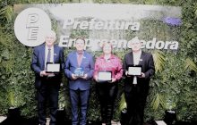 Região lindeira foi representada na final paranaense do Prêmio Prefeitura Empreendedora em cinco categorias