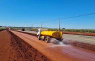 Avançam obras de asfalto até Porto Índio, lado paraguaio na região do Porto Internacional de Santa Helena